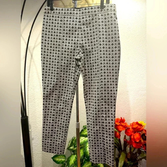 Tory Burch "CALLIE" CROPPED JACQUARD ANKLE PANTS IN  IVORY/BLACK size 8 - Picture 8 of 15